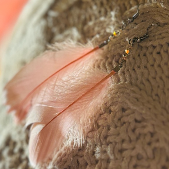 🪶 Peachy-Pink Boho Feather Festival Earrings | OOAK Handcrafted With Love 🍑 - Picture 9 of 13